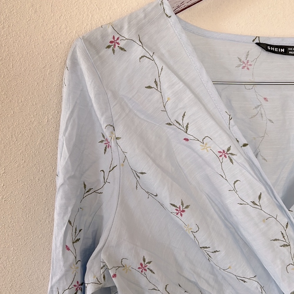 SHEIN Floral Long-Sleeve - Picture 3 of 13